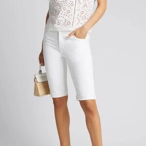 J Brand Womens 811 Denim Mid-Rise Bermuda Shorts Size 27 
White